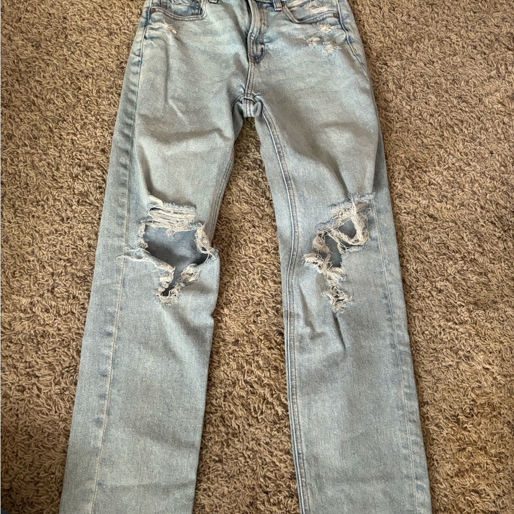 Distressed Light Blue Jeans